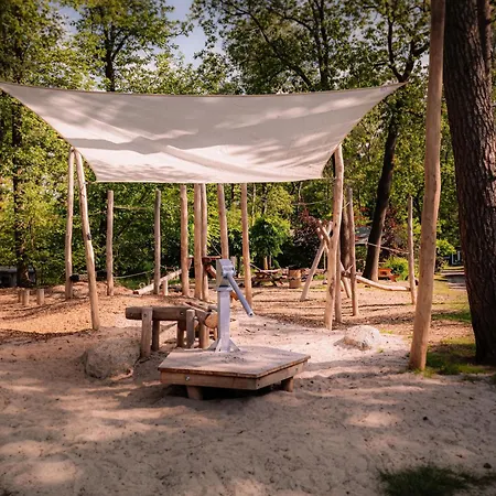 Luxe Vakantiehuis In Het Bos | Veluwe | Ruwe Iep Nunspeet
