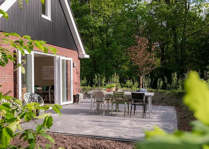 Semesterbostad Luxe Ruwe Iep Veluwe Nunspeet