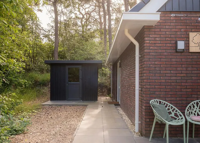 Luxe Ruwe Iep Veluwe * Nunspeet